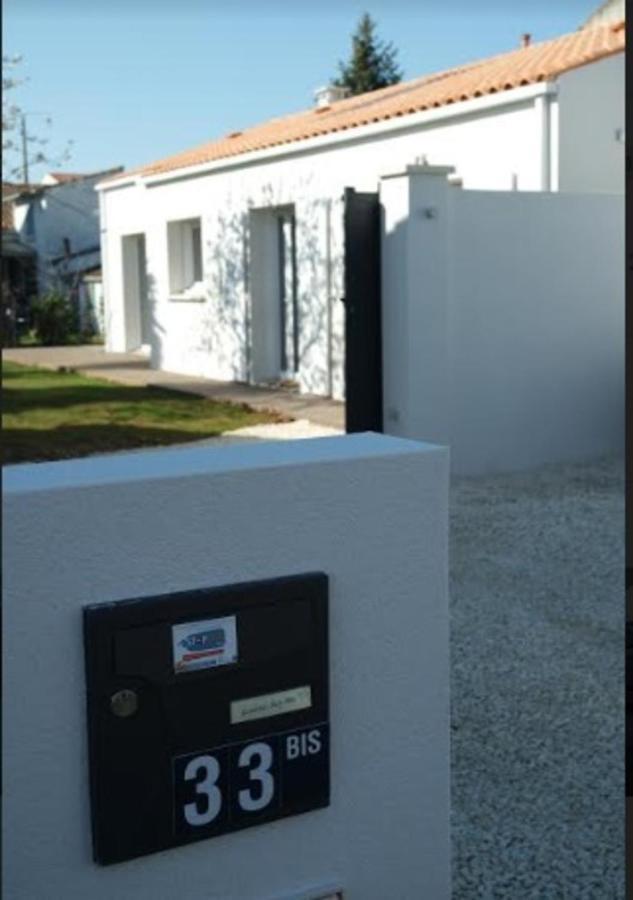 Hotel 33 Bis La Rochelle  Exterior foto